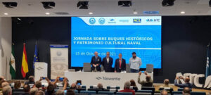 foto_familia_ponentes_jornada_buques_historicos_AINE_COIN